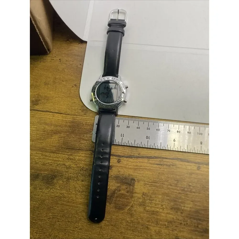 Vintage Seiko Lorus Unisex Mickey Mouse Disney Watch Works New Battery